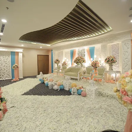 Ozone Hotel Pantai Indah Kapuk-3